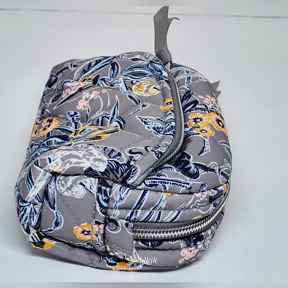 Vera Bradley Cosmetic Bag And  Zip ID Case *Grey/Citron* NWT - Picture 6 of 14